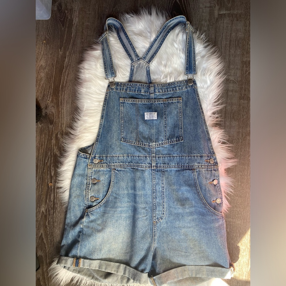 Levi’s Vintage shortalls